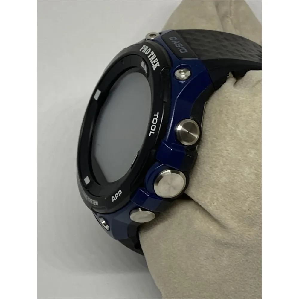 Casio Pro Trek WSD-F20 Men's Black Silicone Digital Display Smartwatch EY541